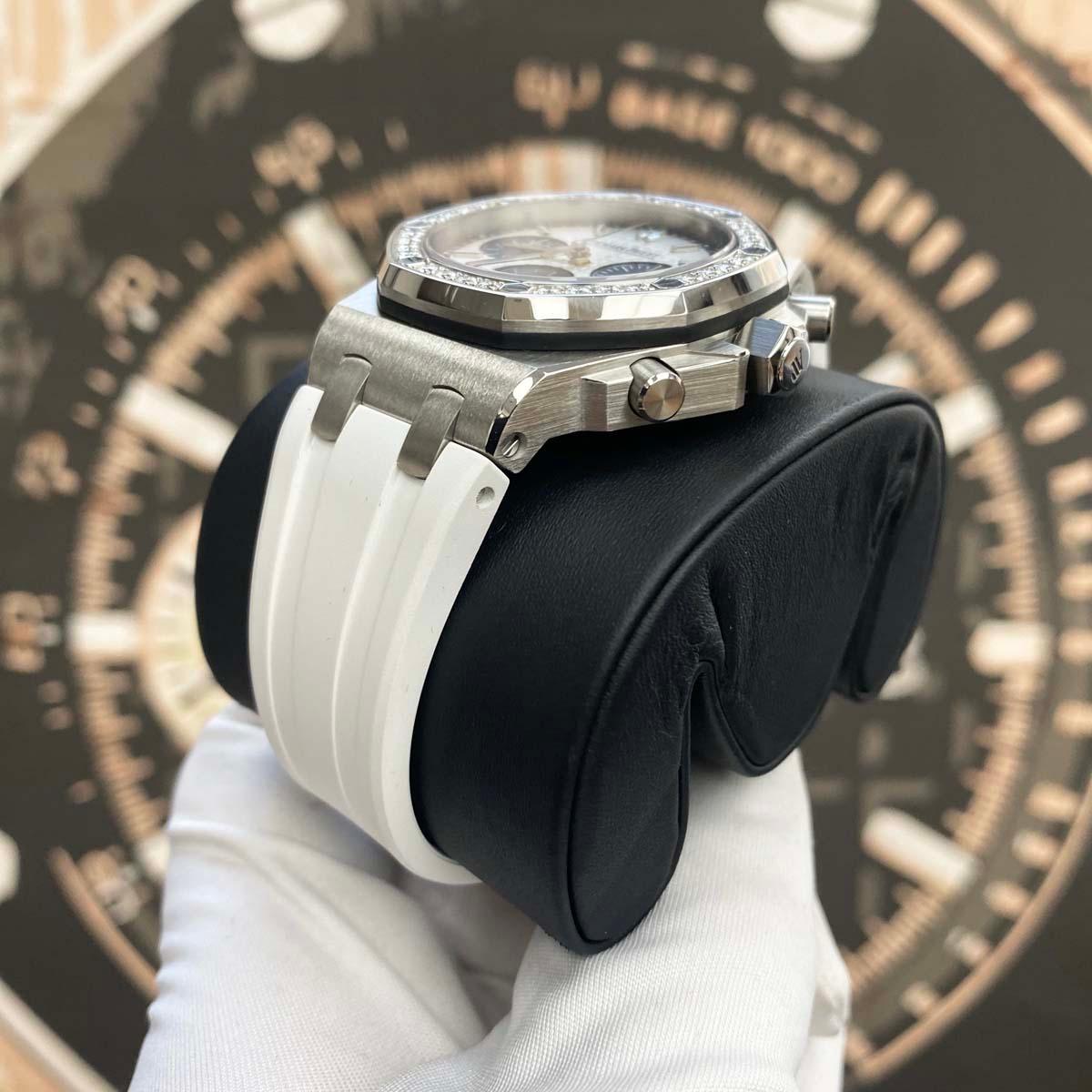 Audemars Piguet Royal Oak Offshore Chronograph 37mm 26231ST.ZZ.D010CA.01 White Dial - Gotham Trading