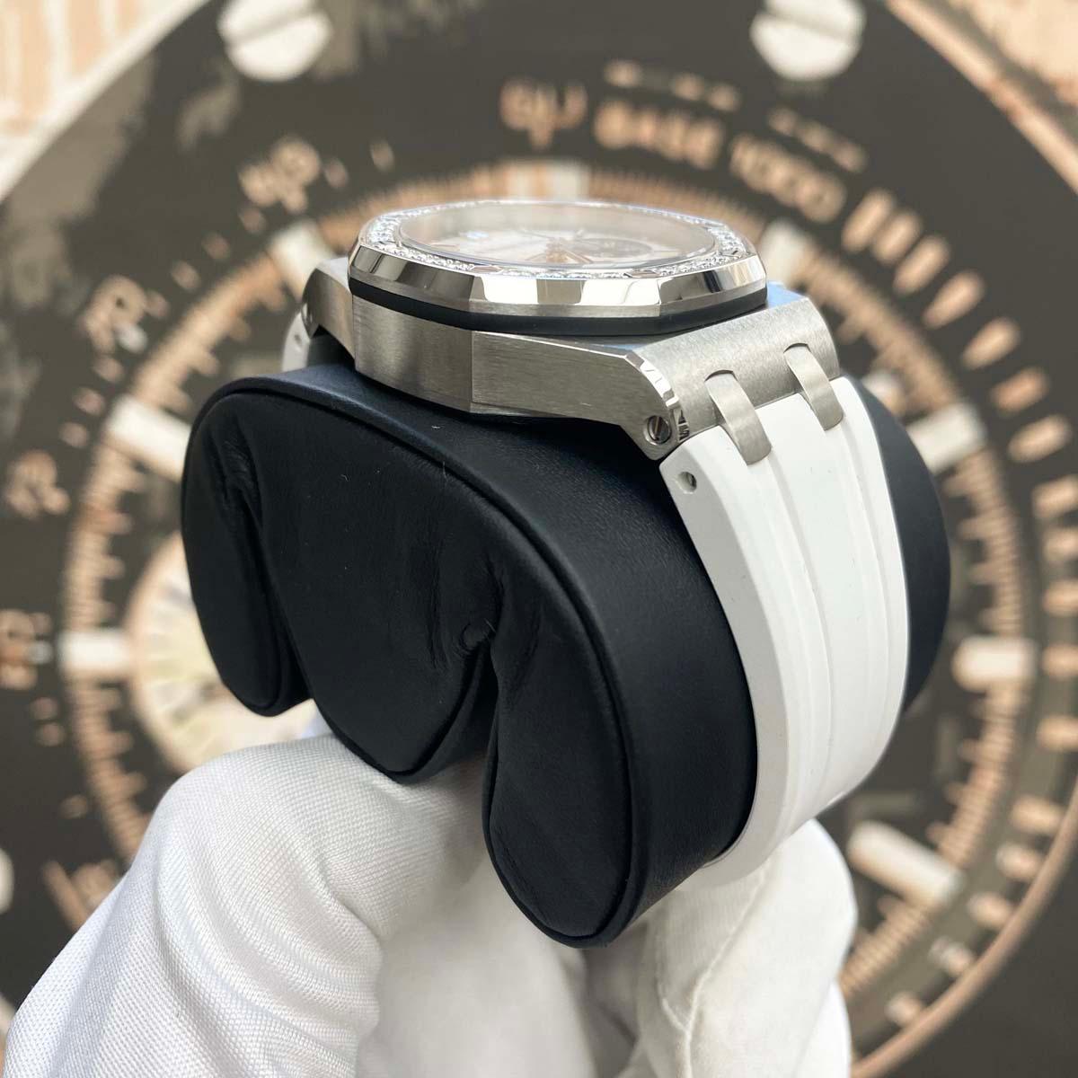 Audemars Piguet Royal Oak Offshore Chronograph 37mm 26231ST.ZZ.D010CA.01 White Dial - Gotham Trading