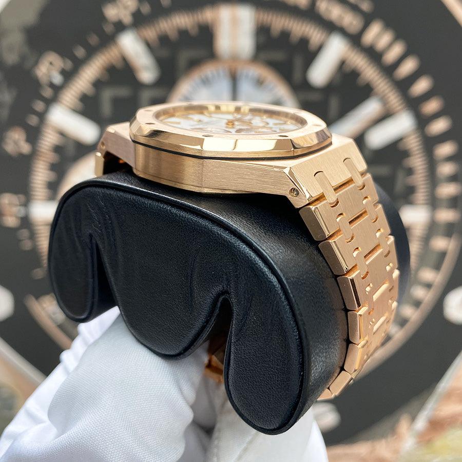 Audemars Piguet Royal Oak Chronograph 41mm 26320OR.OO.1220OR.02 White Dial Pre-Owned - Gotham Trading