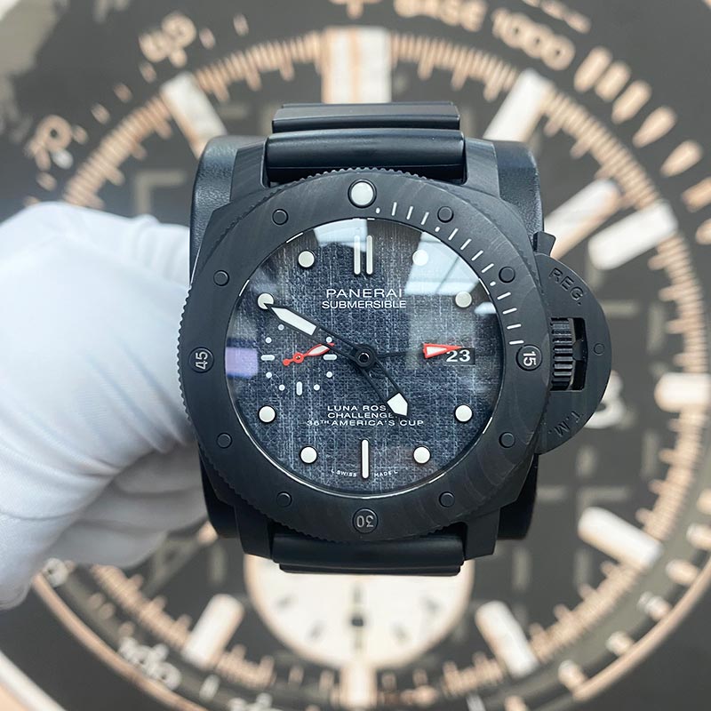 Panerai Luminor Marina Carbotech 44mm Grey Dial PAM01039 Pre-Owned - Gotham Trading