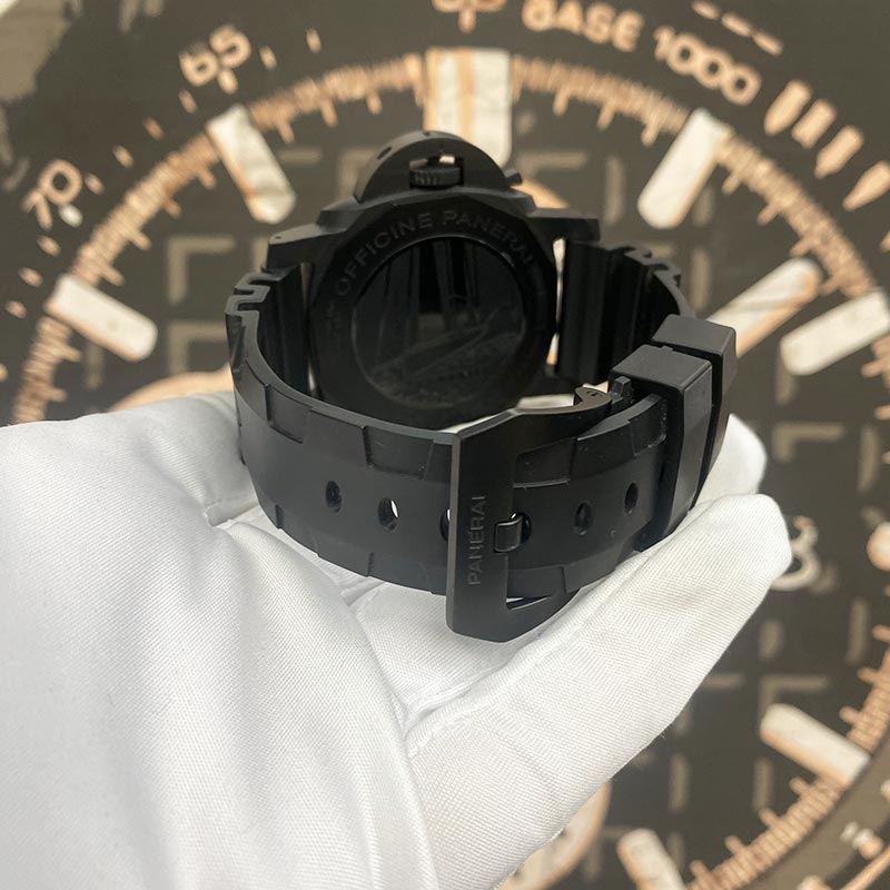 Panerai Luminor Marina Carbotech 44mm Grey Dial PAM01039 Pre-Owned - Gotham Trading