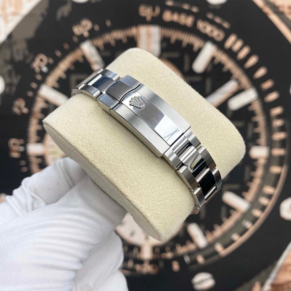 Rolex Datejust Mint Green Dial Domed Bezel 31mm 278240 - Gotham Trading