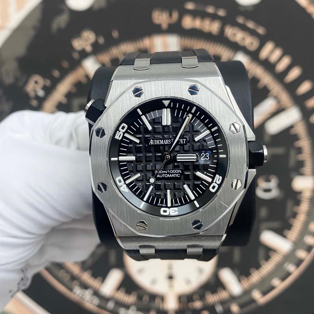 Audemars Piguet Royal Oak Offshore Diver 42mm 15703ST Black Dial Pre-Owned - Gotham Trading