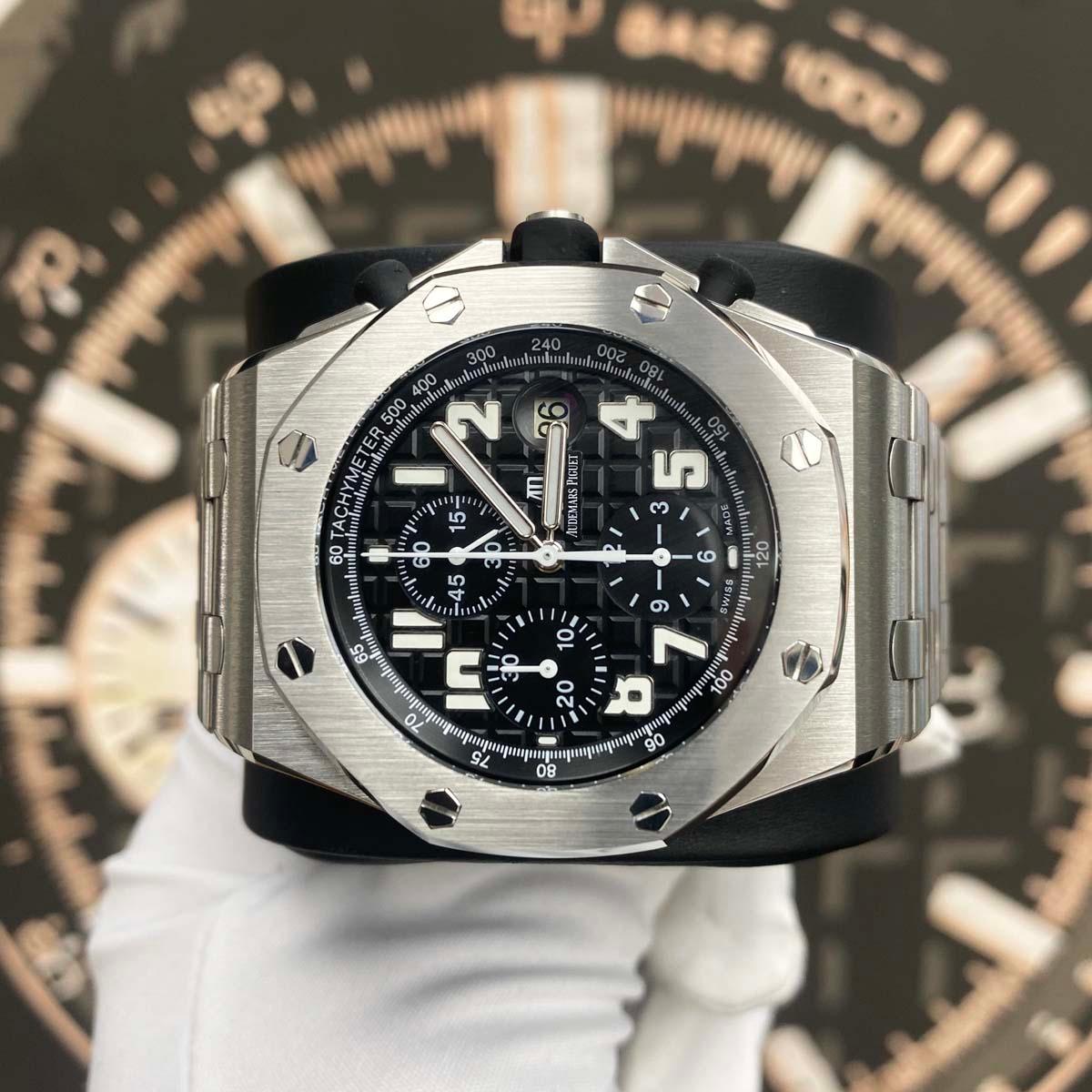 Audemars Piguet Royal Oak Offshore Chronograph 42mm 26170ST On Bracelet Black Dial Pre-Owned - Gotham Trading