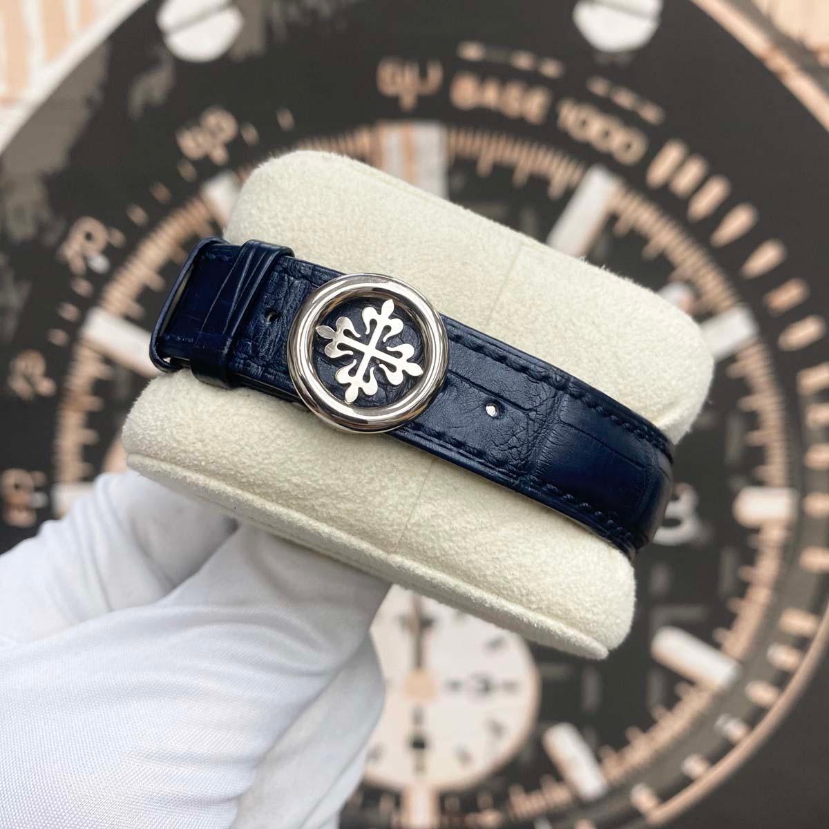 Patek Philippe World Time Chronograph Complication 39mm 5930G Blue Dial Pre-Owned - Gotham Trading