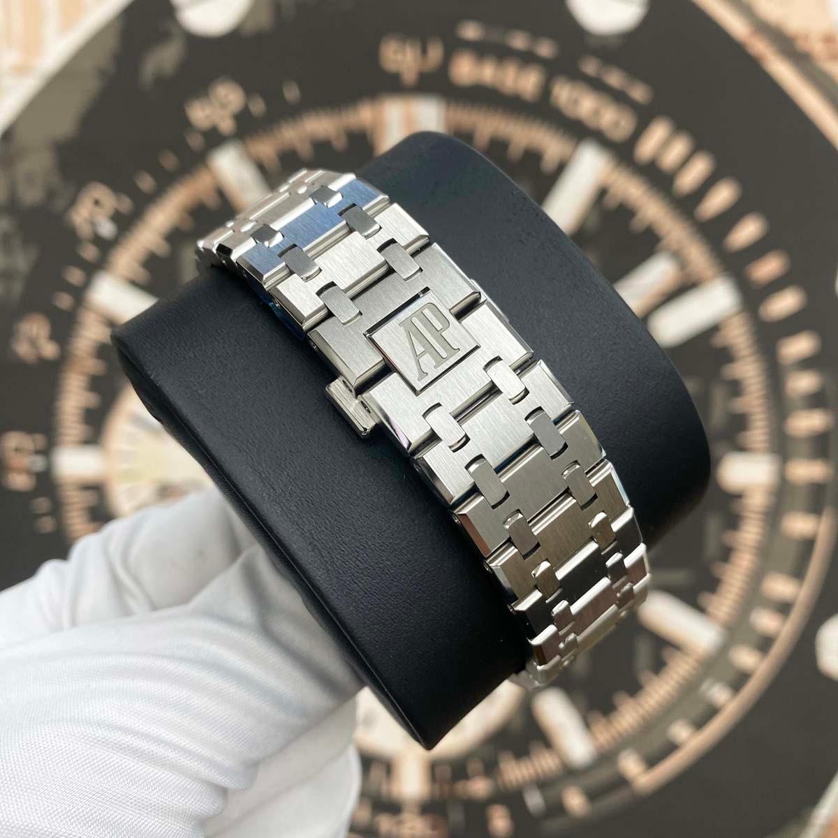 Audemars Piguet Royal Oak Chronograph 41mm 26331ST.OO.1220ST.02 Black Dial Pre-Owned - Gotham Trading