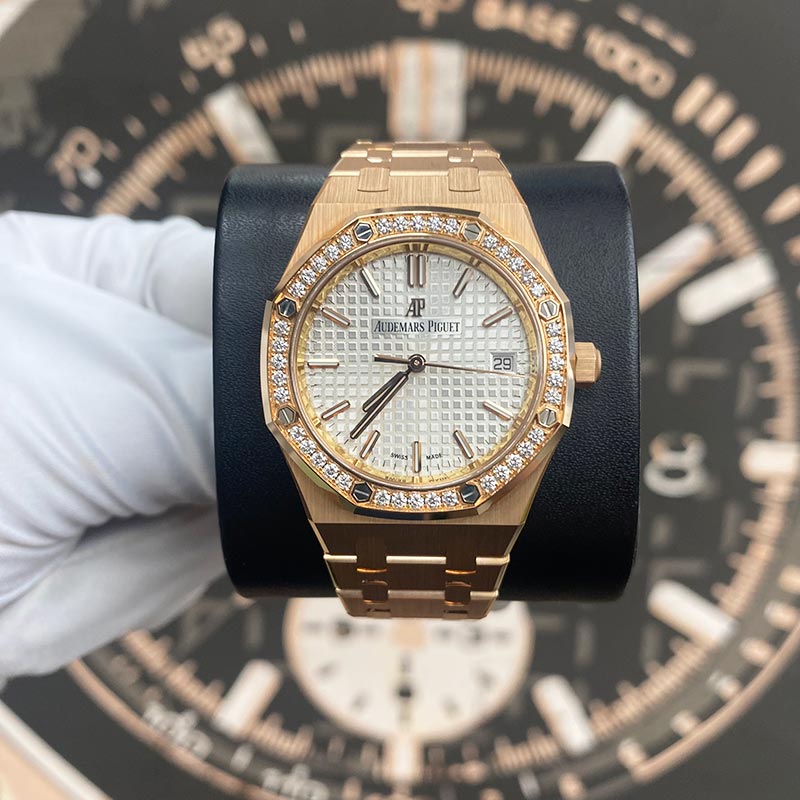 Audemars Piguet Royal Oak Selfwinding 34mm 77451OR.ZZ.1361OR.03 White Dial