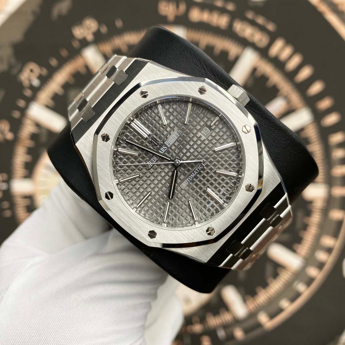 Audemars Piguet Royal Oak 41mm 15400ST Grey Dial Pre-Owned - Gotham Trading