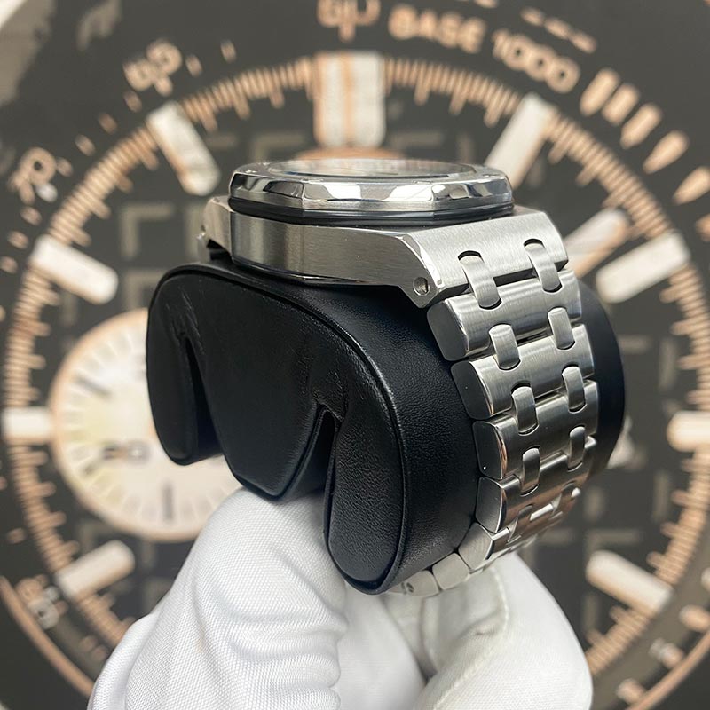 Audemars Piguet Royal Oak Offshore Chronograph 42mm 25721ST White Dial Pre-Owned