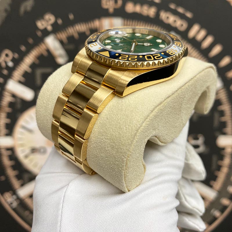 Rolex GMT-Master II 40mm 116718 Green Dial Pre-Owned
