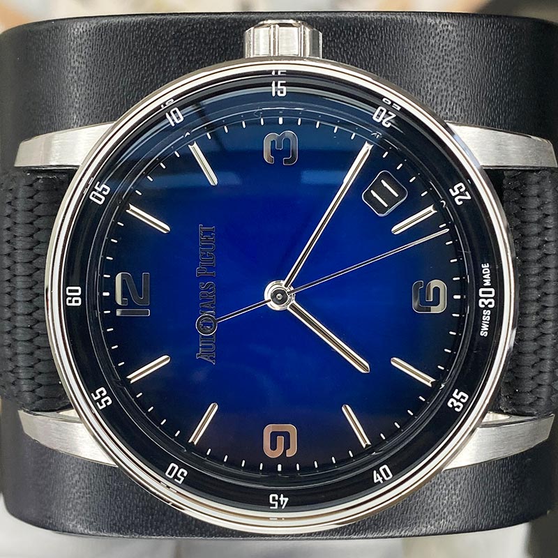 Audemars Piguet Code 11.59 Selfwinding 41mm 15210BC.OO.A002KB.01 Smoked Blue Dial Pre-Owned