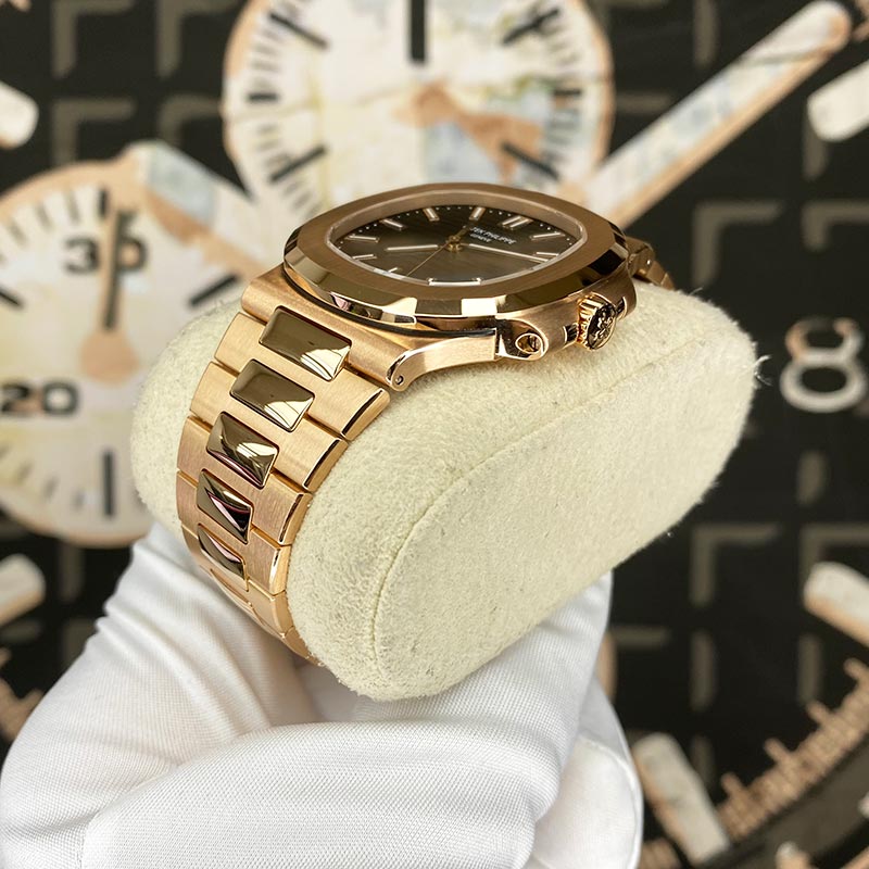 Patek Philippe Nautilus 40mm 5711/1R-001 Brown Dial Pre-Owned
