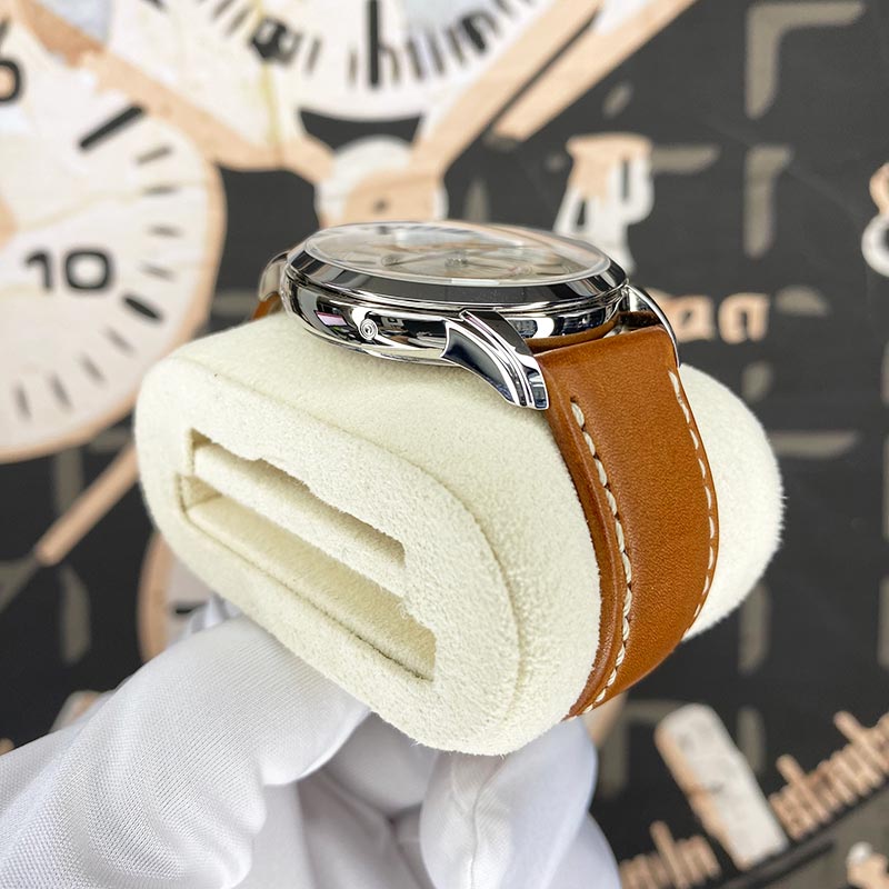 Patek Philippe Calatrava Complications Weekly Calendar 40mm 5212A-001 Silver Dial Pre-Owned