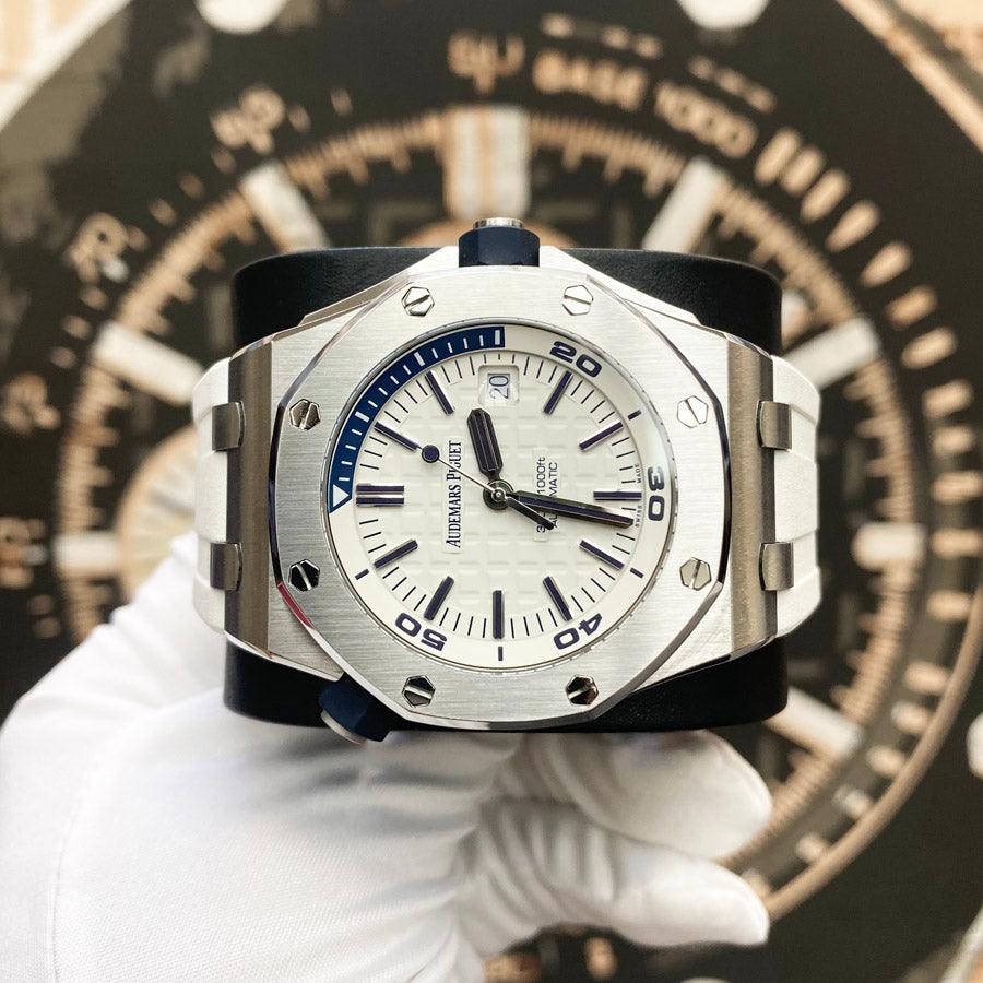 Audemars Piguet Royal Oak Offshore Diver 42mm 15710ST White Dial Mint Condition Pre-Owned - Gotham Trading