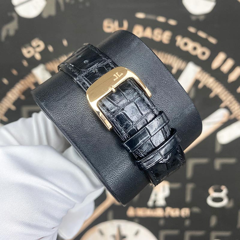 Jaeger-LeCoultre Reverso Duoface Small Seconds White / Black Dial 47mm Q3842520 Pre-Owned