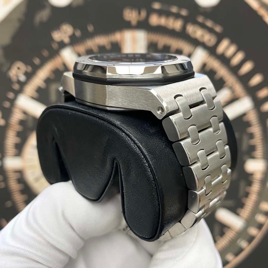 Audemars Piguet Royal Oak Offshore Chronograph 42mm 26470ST.OO.1000ST.01 Black Dial Pre-Owned - Gotham Trading