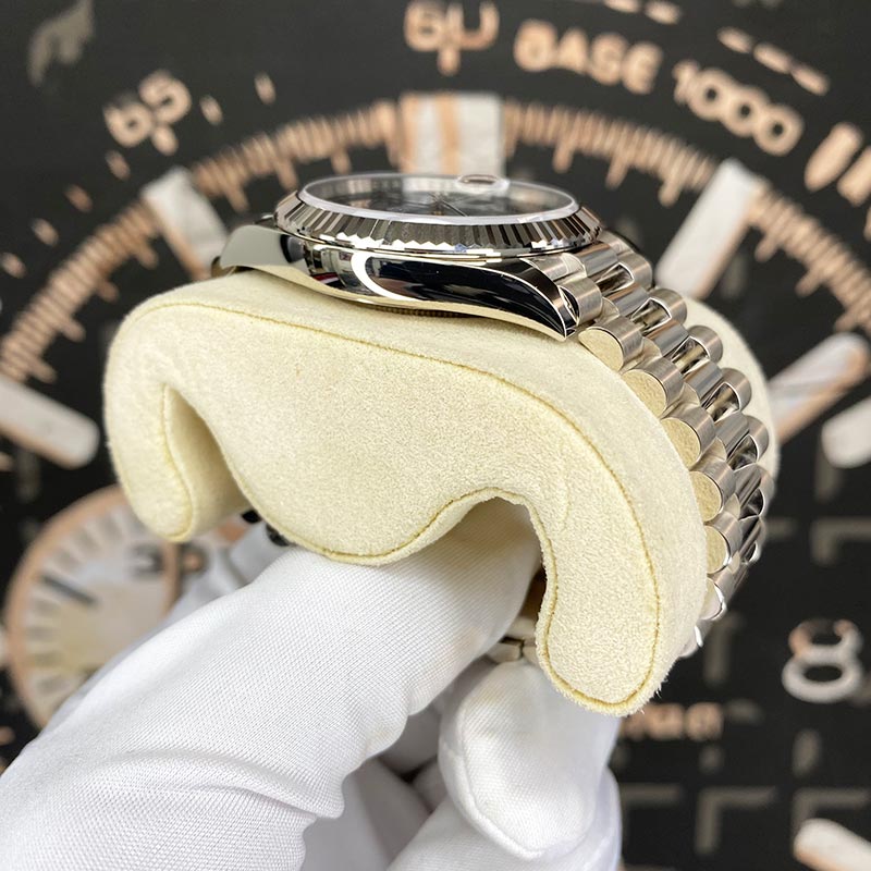 Rolex Day-Date 40 Presidential 228239 Fluted Bezel Blue Dial
