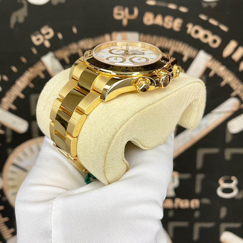 Rolex Cosmograph Daytona 126508 Yellow Gold White Dial