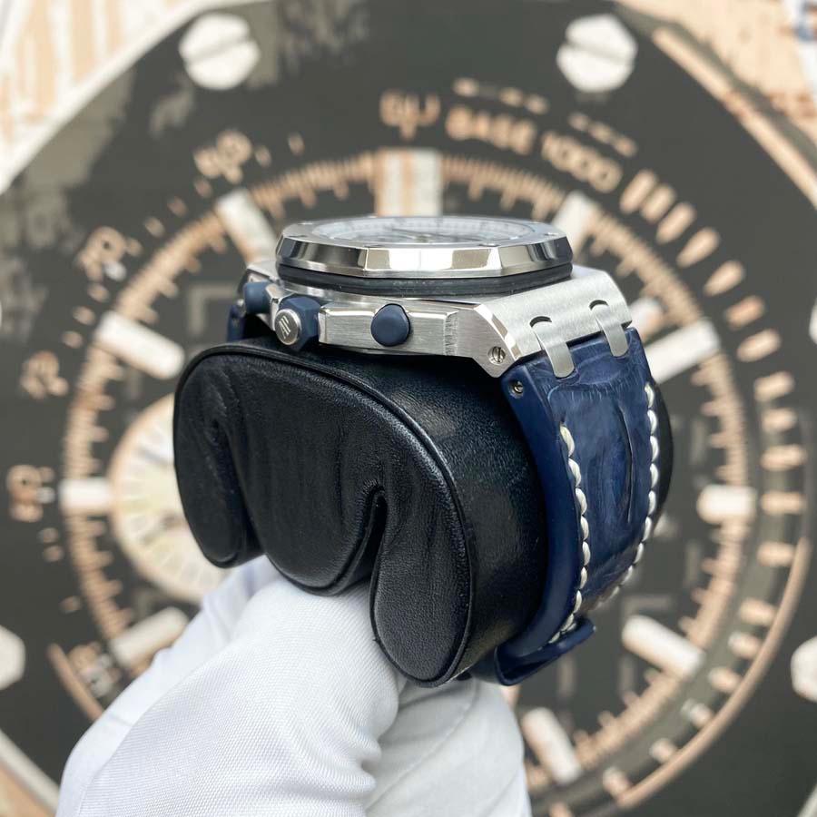 Audemars Piguet Royal Oak Offshore Chronograph 42mm 26170ST.OO.D305CR.01 White Dial Pre-Owned - Gotham Trading