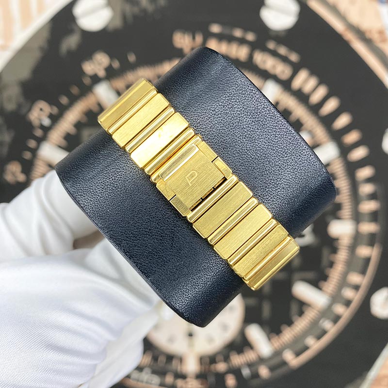 Piaget Polo Quartz Movement 31mm Yellow Gold 15562C701 Pre-Owned
