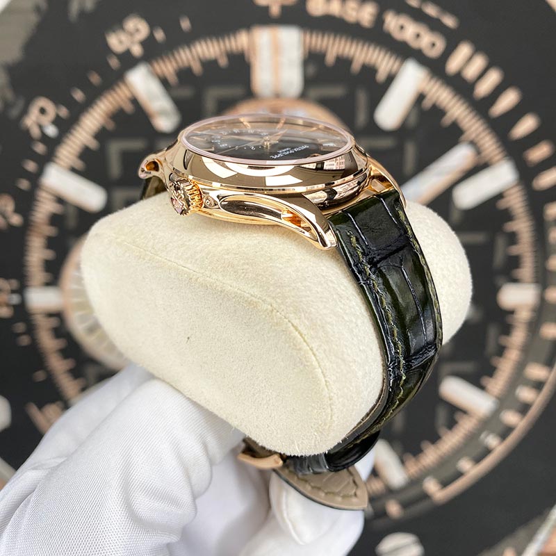 Patek Philippe Annual Calendar Complication 40mm 5205R Green Dial