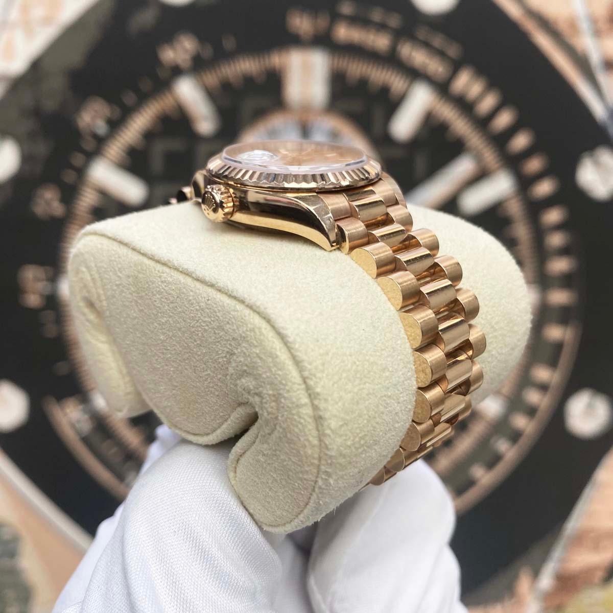 Rolex Lady-Datejust Pink Sundust Dial Fluted Bezel 28mm 279175 Pre-Owned - Gotham Trading