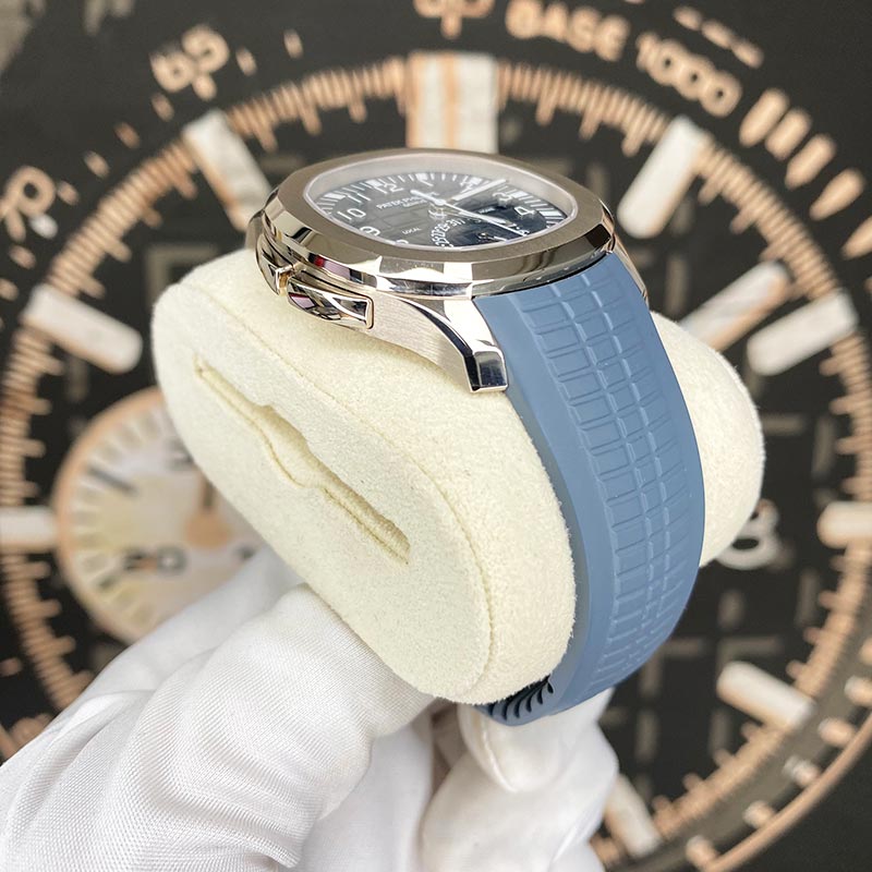 Patek Philippe Aquanaut White Gold Travel Time Baby Blue Dial 5164G-001