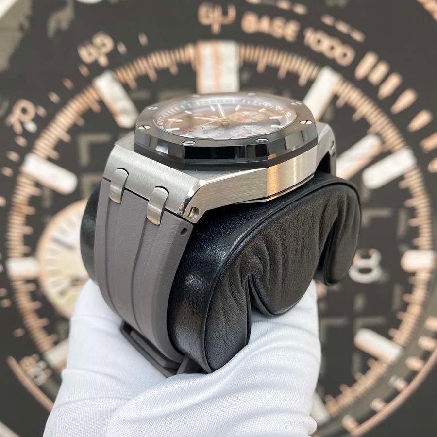 Audemars Piguet Royal Oak Offshore Chronograph 44mm 26400IO.OO.A004CA.01 Grey Dial Pre-Owned - Gotham Trading