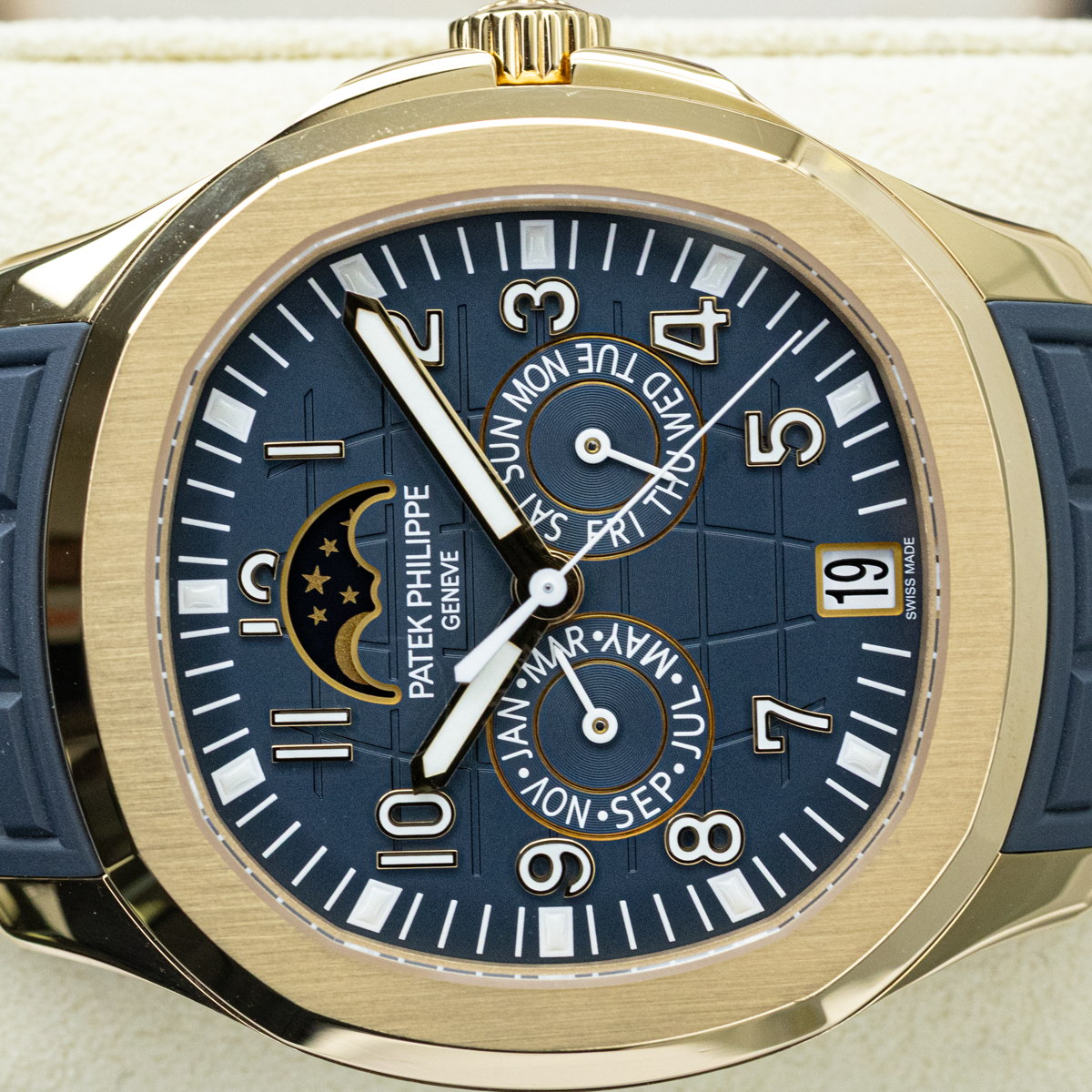 Patek Philippe Aquanaut Luce Annual Calendar 5261R 40mm Blue-Grey Dial