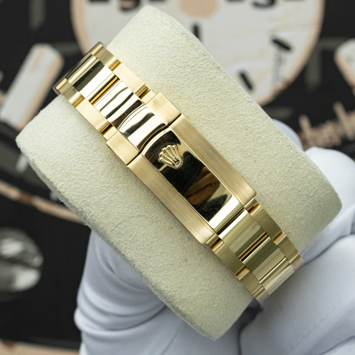 Rolex Sky-Dweller 326938 42mm Champagne Dial Pre-Owned