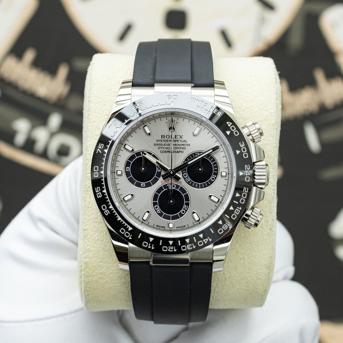 Rolex Cosmograph Daytona 116519LN 40mm Silver Dial Pre-Owned