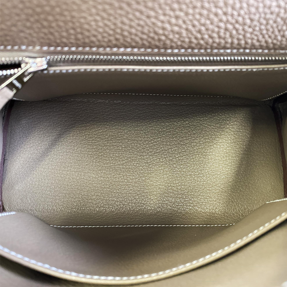 HERMÈS Kelly 25 Inner-Stitching Etoupe Togo Leather Bag Silver Hardware Pre-Owned