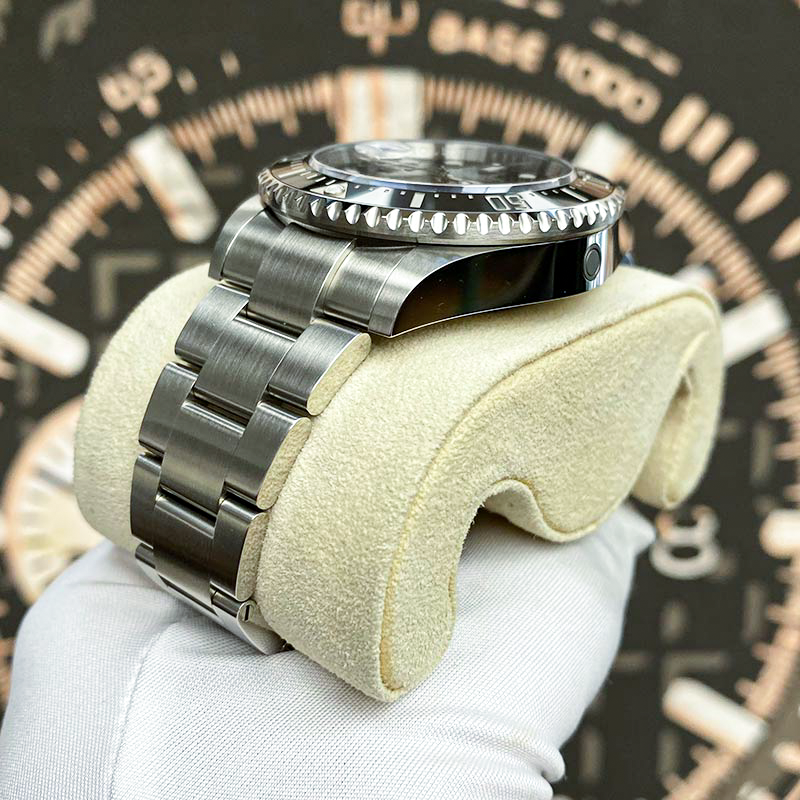 Rolex Sea-Dweller 126600 43mm Black Dial Pre-Owned