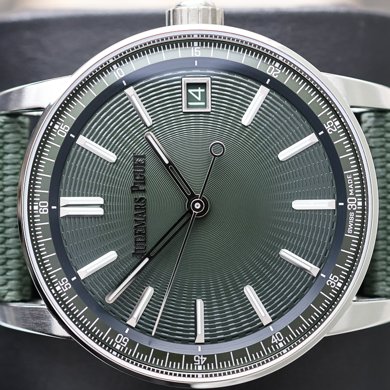 Audemars Piguet 2025 Code 11.59 Self-Winding 15210ST 41mm Green Dial