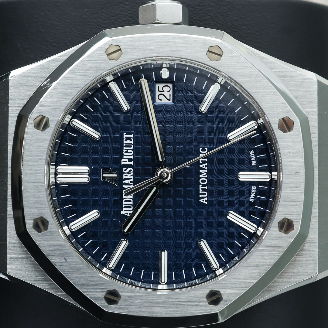 Audemars Piguet Royal Oak Self-Winding 15450ST 37mm Blue Dial Pre-Owned
