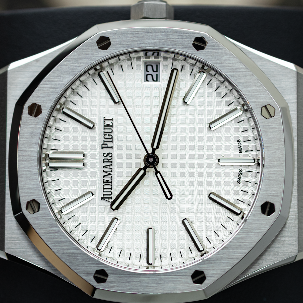 Audemars Piguet 2025 Royal Oak Self-Winding 41mm 15510ST Silver Dial