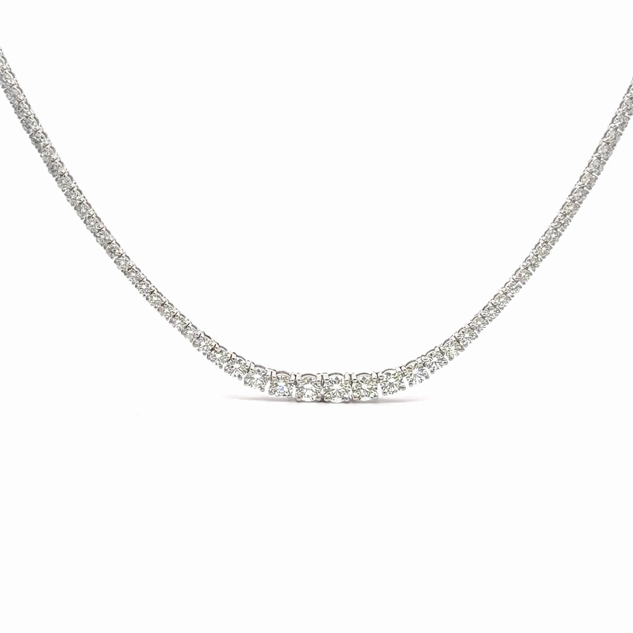 18k White Gold Brilliant-Cut Round Diamond Drop Necklace