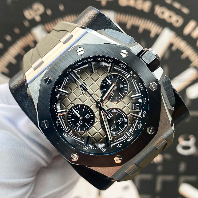 Audemars Piguet Royal Oak Offshore Chronograph 26420SO 43mm Taupe Dial