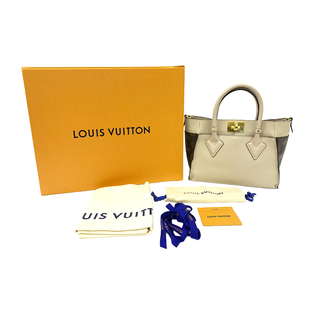 LOUIS VUITTON Tote Bag Greige Calf Leather Gold Hardware Pre-Owned