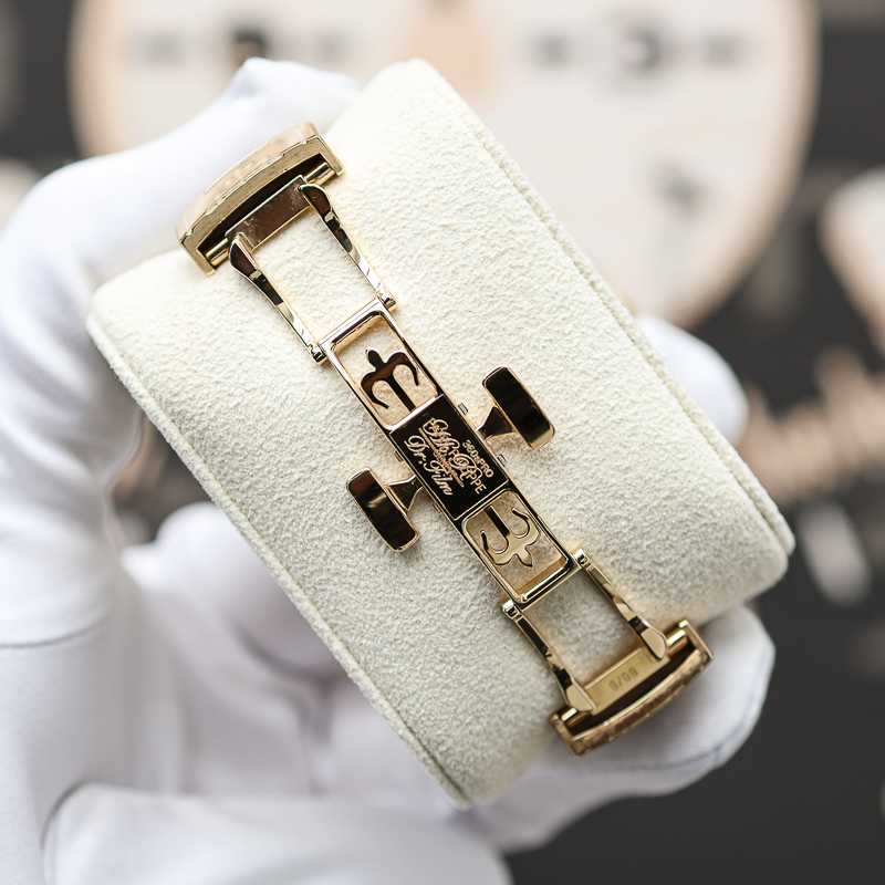 Patek Philippe Aquanaut Luce Haute Joaillerie 5072R 35.6mm Mother Of Pearl Dial Pre-Owned