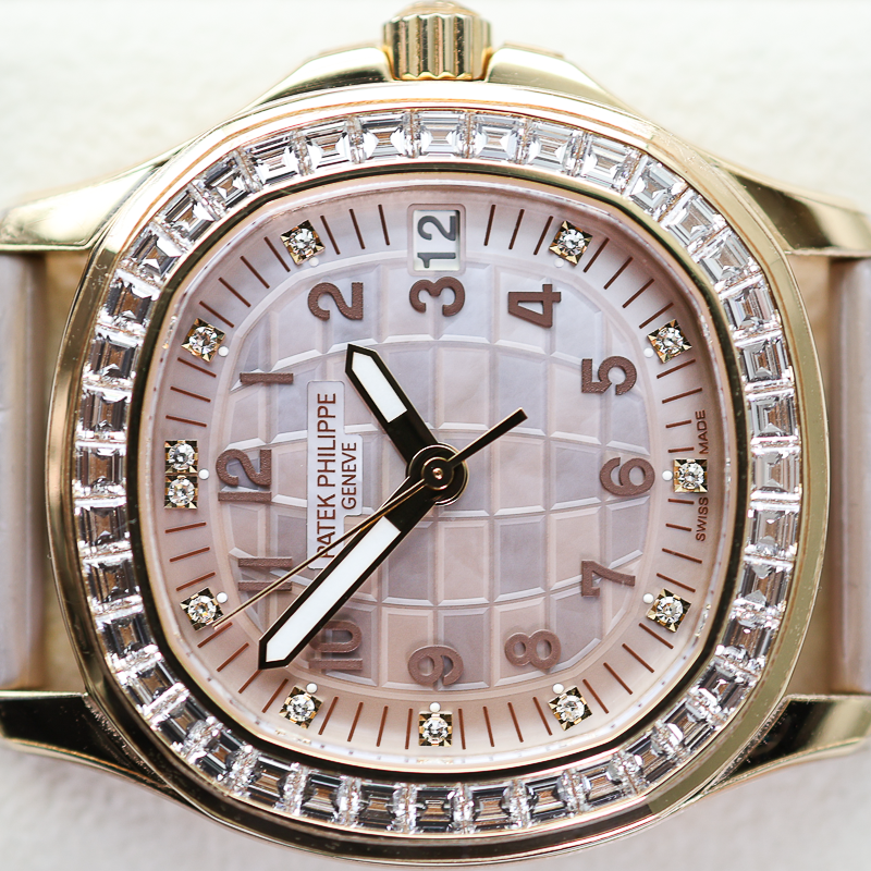 Patek Philippe Aquanaut Luce Haute Joaillerie 5072R 35.6mm Mother Of Pearl Dial Pre-Owned
