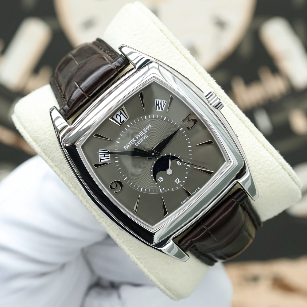 Patek Philippe Complications Gondolo Calendario 5135G 38.5mm Grey Dial Pre-Owned