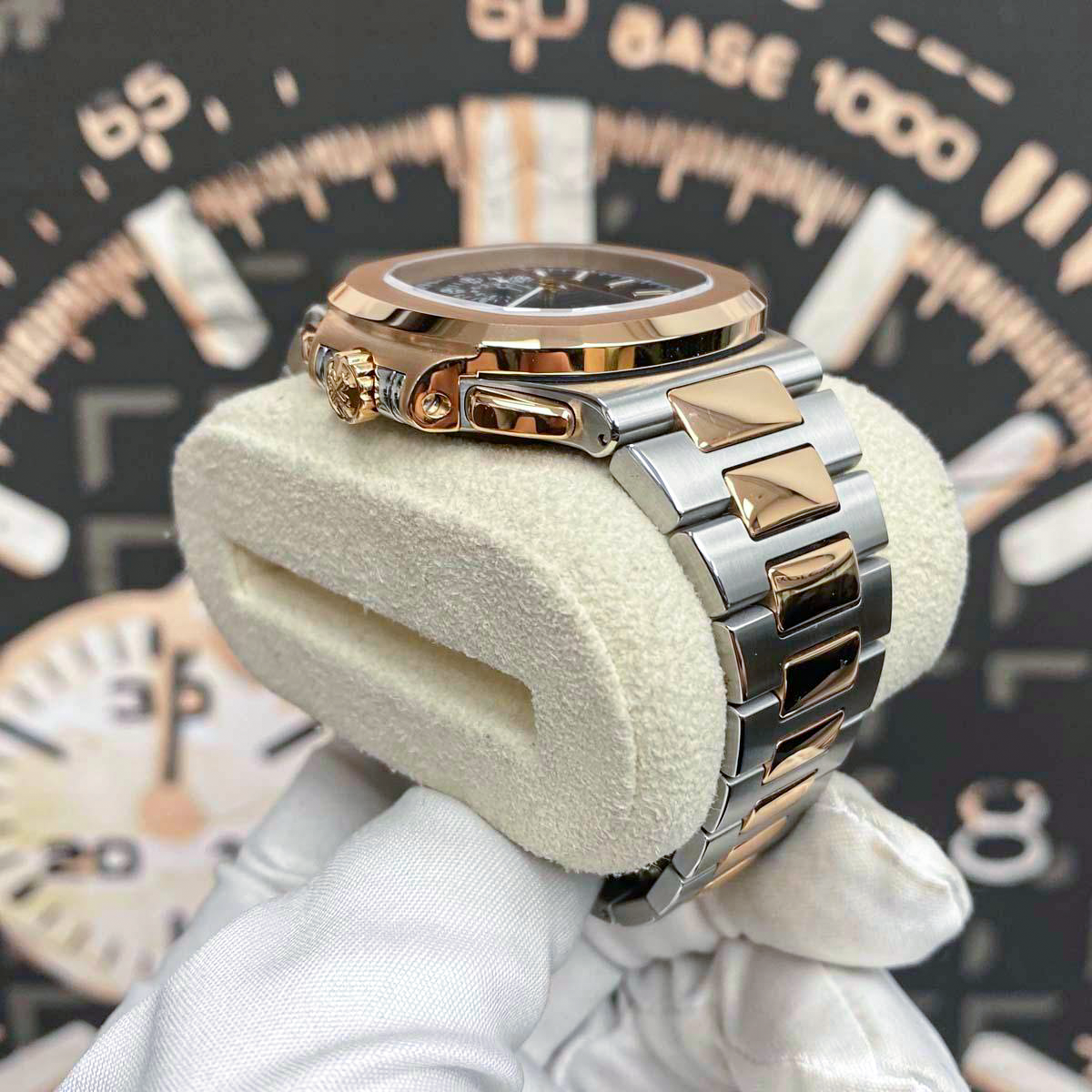 Patek Philippe 2022 NEW STYLE BUCKLE Nautlius Chronograph 5980/1AR 40.5mm Blue Dial Pre-Owned