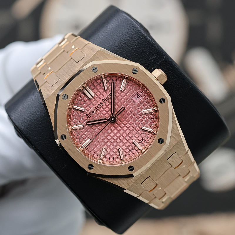 Audemars Piguet Royal Oak Self-Winding 77450OR.OO.1361OR.01 34mm Pink Dial