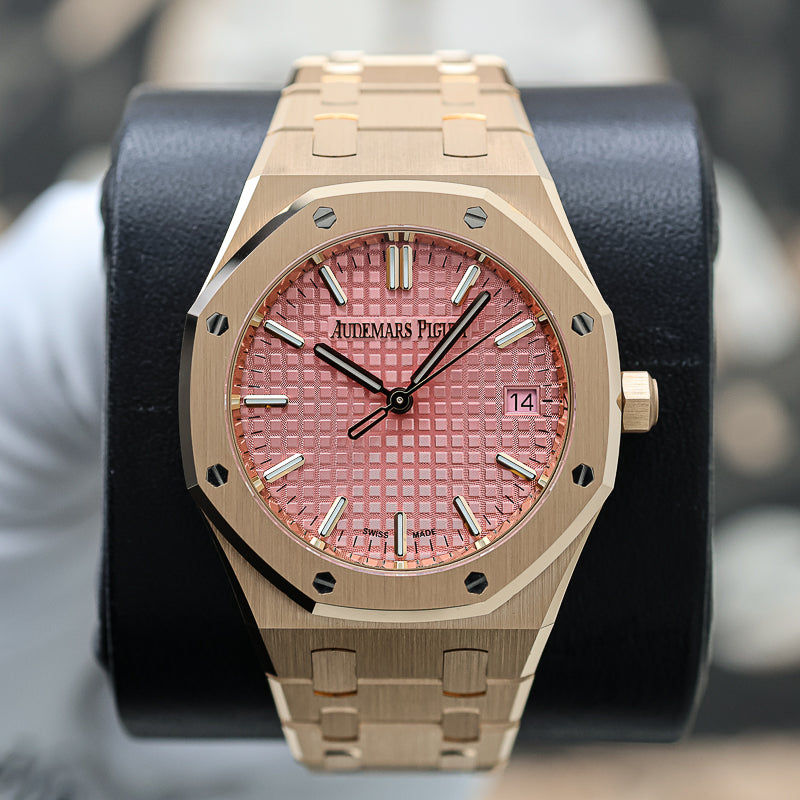 Audemars Piguet Royal Oak Self-Winding 77450OR.OO.1361OR.01 34mm Pink Dial