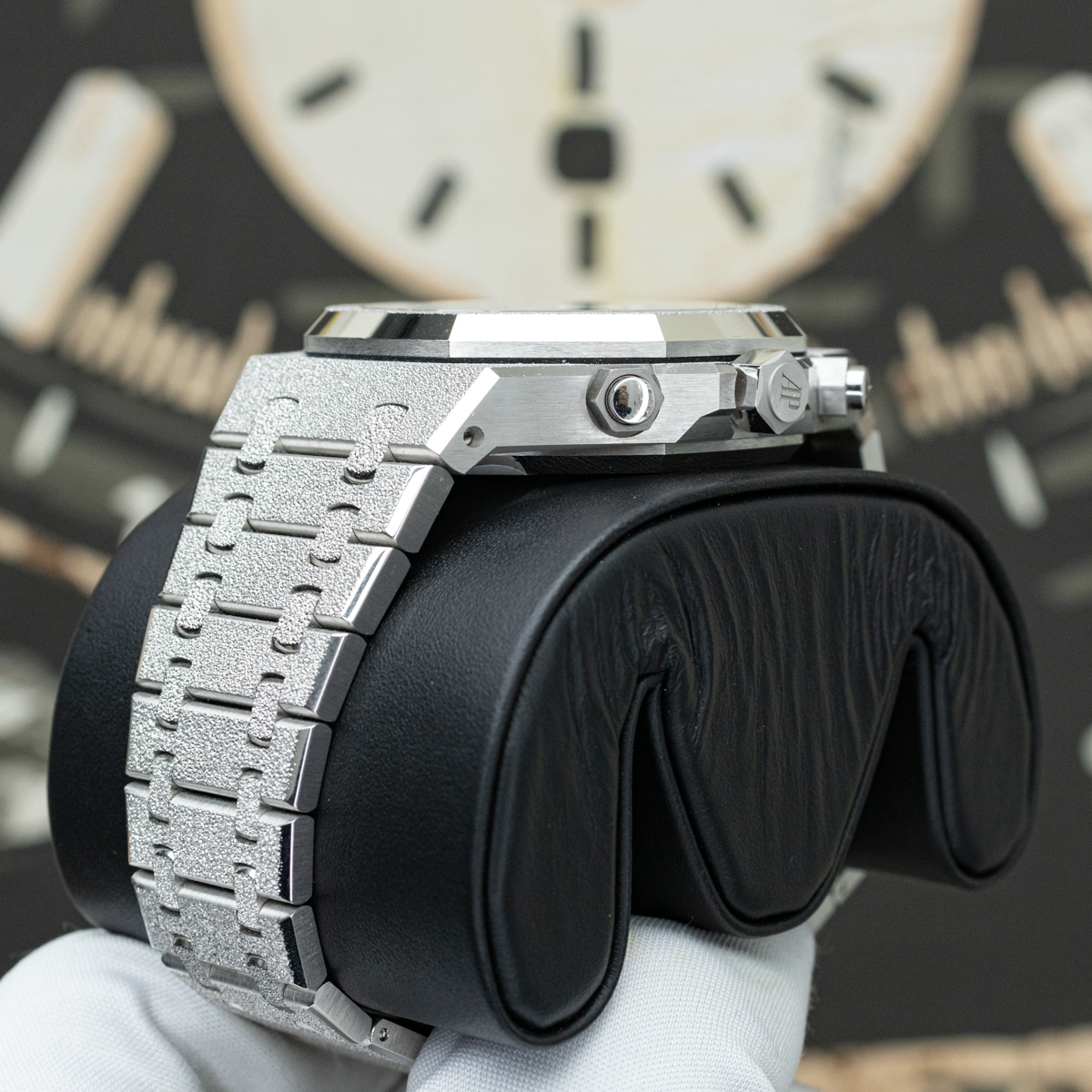 Audemars Piguet Royal Oak Chronograph 26240BC 41mm Smoked Blue Dial