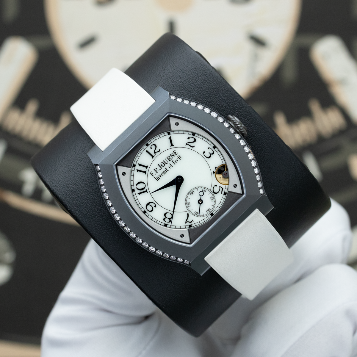 F.P.Journe Élégante Titalyt 2 Rows of Diamonds ELT 40mm White Dial