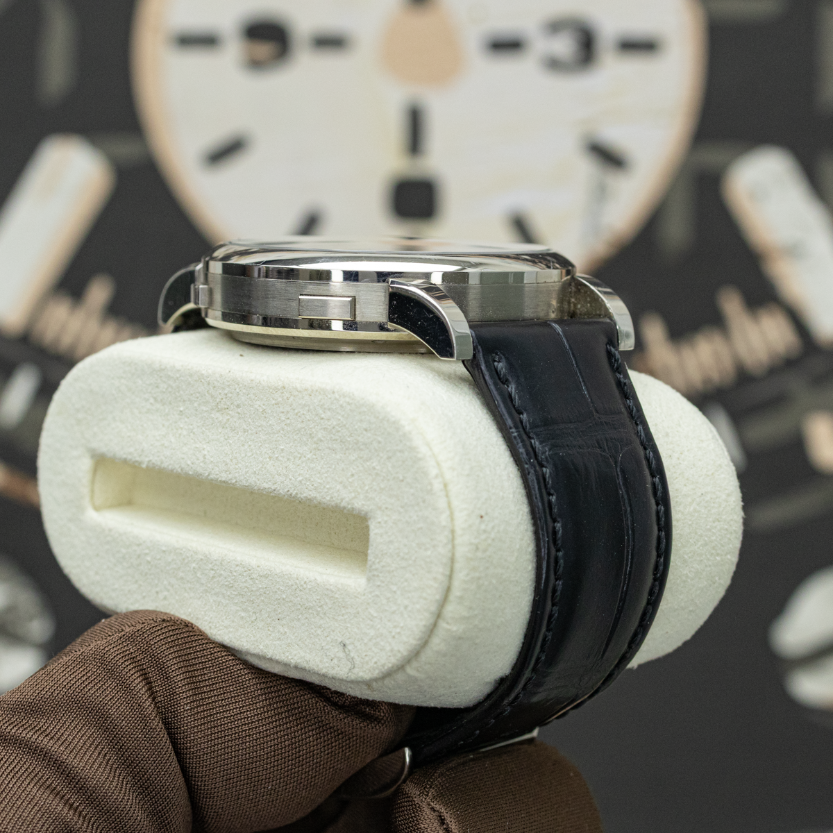 A. Lange & Söhne Lange 1 Time Zone 136.029 42mm Black Dial Pre-Owned