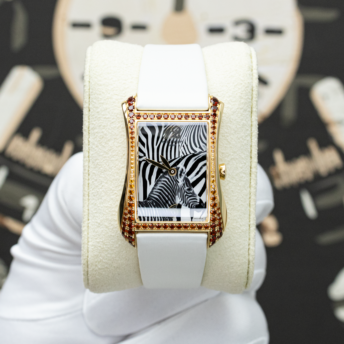 Patek Philippe Gondolo Serata Joaillerie Quartz 4962/200R 28.5mm Zebra Motif Dial