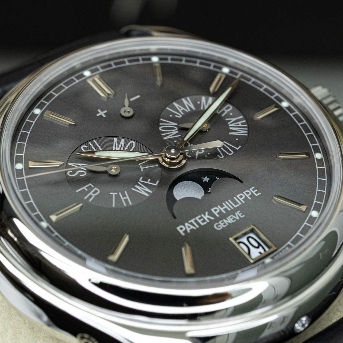 Patek Philippe Complications Annual Calendar 5146P 39mm Grey Dial Pre-Owned